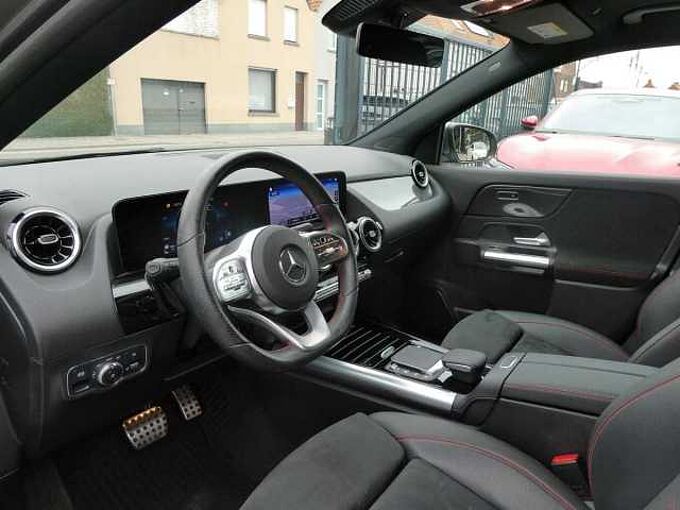 Mercedes-Benz GLA 200 AMG Line 165pk Camera Elek Koffer '21 22000km (10692)