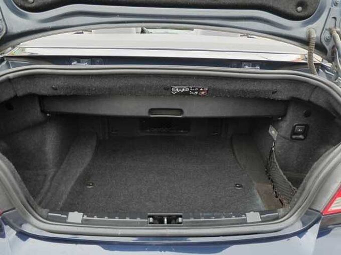 BMW 118d Cabrio 2.0D 136pk AUTOMAAT Leder '09 158000km (87800)