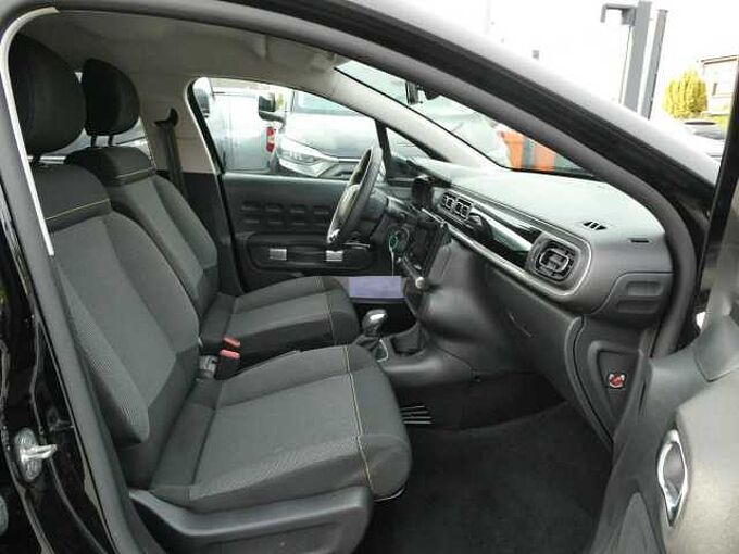 Citroen C3 1.2 i benzine 110pk Automaat Business Camera '24 10000km (18565)