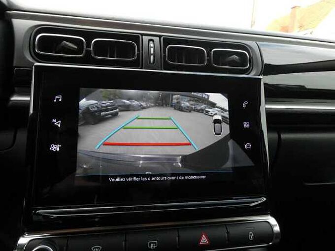 Citroen C3 1.2 i benzine 110pk Automaat Business Camera '24 10000km (18565)