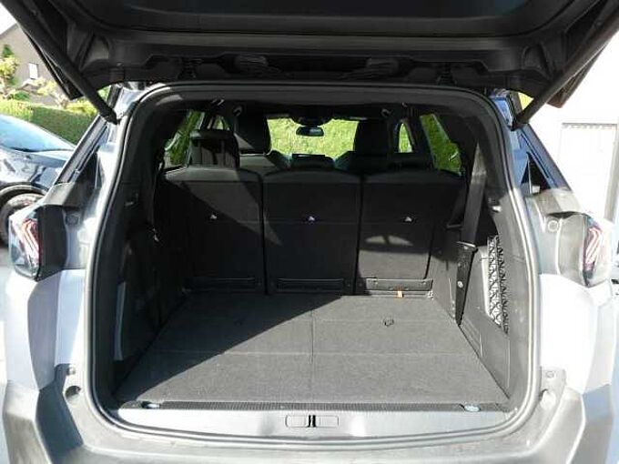 Peugeot 5008 1.2 i benzine 130pk 7plaats Allure Camera ACC BLIS '24 22000km (12391)