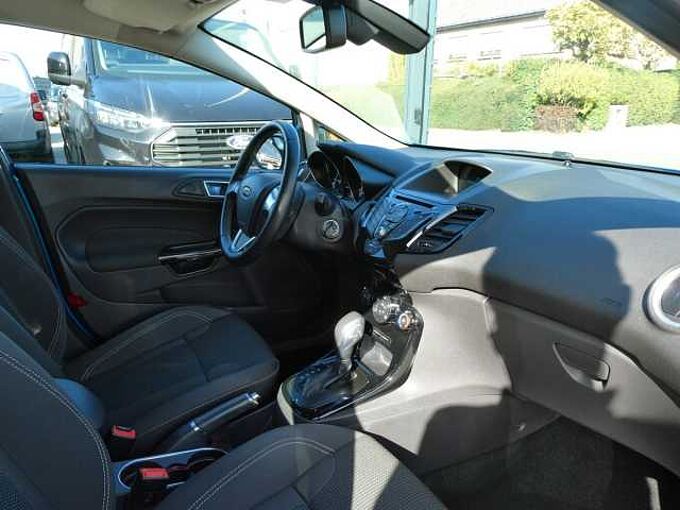 Ford Fiesta 1.0 i ecoboost 100pk AUTOMAAT Titanium '15 44000km (00930)
