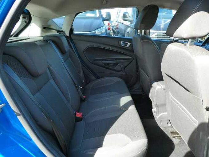 Ford Fiesta 1.0 i ecoboost 100pk AUTOMAAT Titanium '15 44000km (00930)