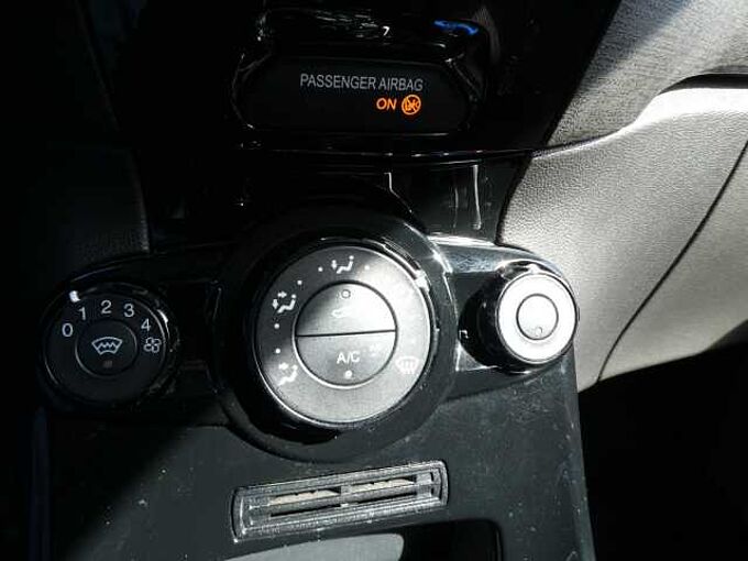 Ford Fiesta 1.0 i ecoboost 100pk AUTOMAAT Titanium '15 44000km (00930)