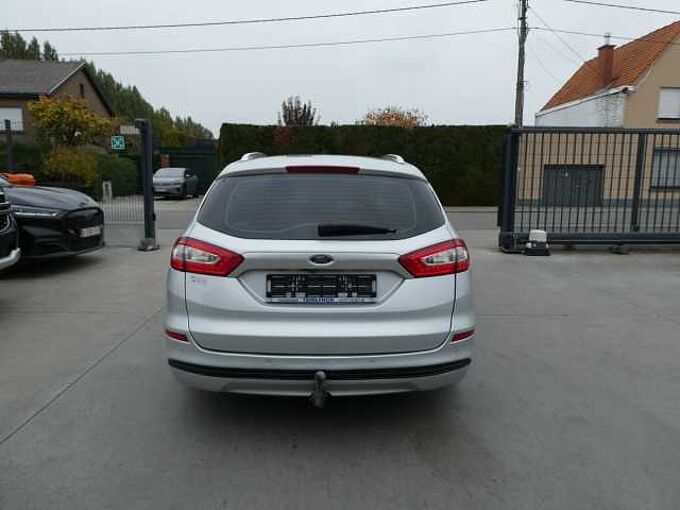 Ford Mondeo Break 1.6 TDCi 115pk Titanium '15 158000km (81825)