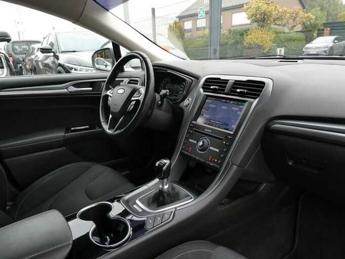 Ford Mondeo Break 1.6 TDCi 115pk Titanium '15 158000km (81825)