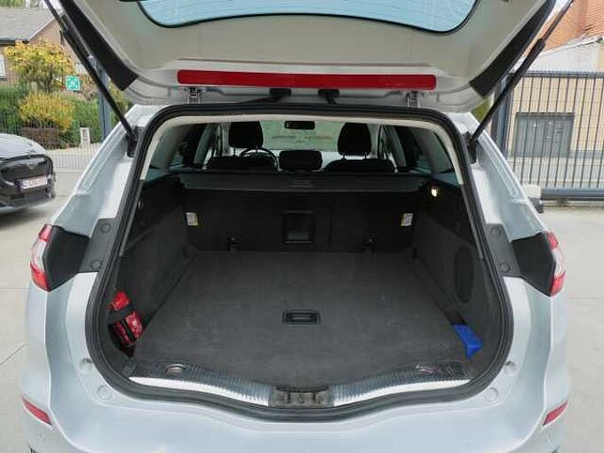 Ford Mondeo Break 1.6 TDCi 115pk Titanium '15 158000km (81825)