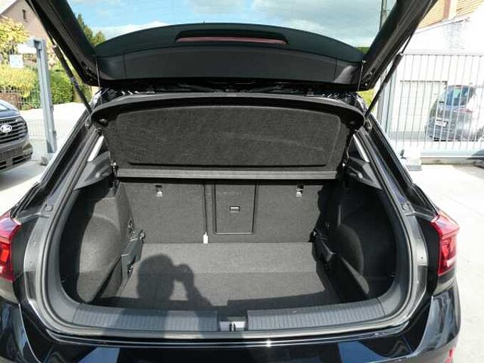Volkswagen T-Roc 1.0 TSi 115pk Business Luxe '25 20000km (30527)