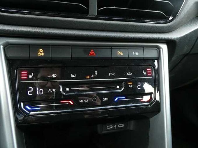 Volkswagen T-Roc 1.0 TSi 115pk Business Luxe '25 20000km (30527)