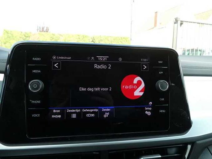 Volkswagen T-Roc 1.0 TSi 115pk Business Luxe '25 20000km (30527)