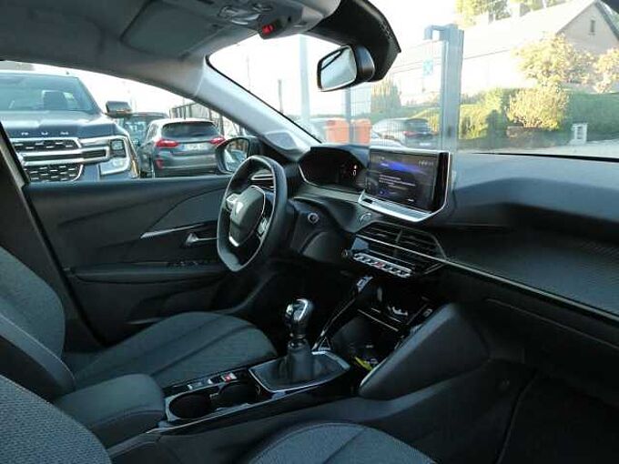 Peugeot 208 1.2 i benzine 100pk Allure 02/2024 23000km (16898)