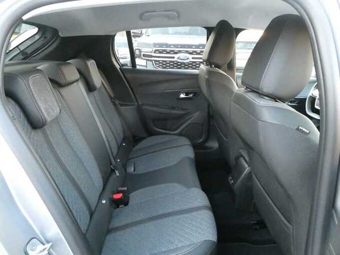 Peugeot 208 1.2 i benzine 100pk Allure 02/2024 23000km (16898)