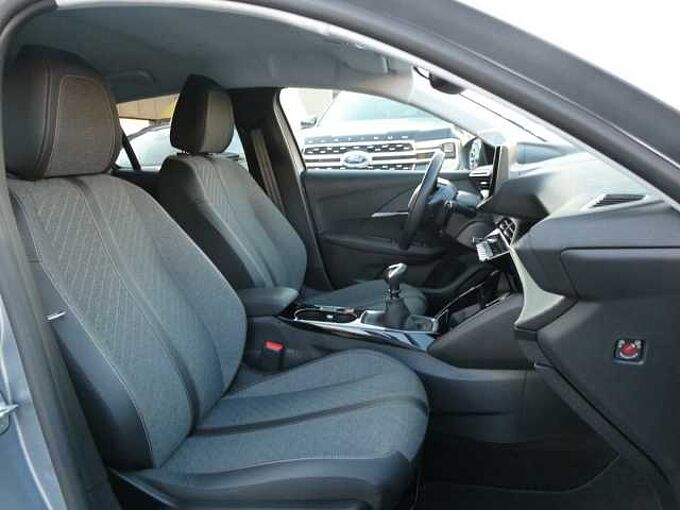 Peugeot 208 1.2 i benzine 100pk Allure '24 360°camera BLIS 14000km (81188)