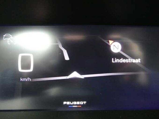 Peugeot 208 1.2 i benzine 100pk Allure '24 360°camera BLIS 14000km (81188)