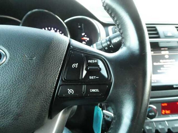 Kia Rio 1.2 i benzine 85pk 5d Business Luxe Camera '16 133000km (92591)