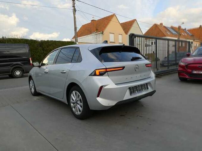 Opel Astra 5d 1.2 i benzine 110pk Business '23 53000km (09657)
