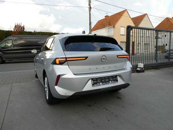 Opel Astra 5d 1.2 i benzine 110pk Business '23 53000km (09657)