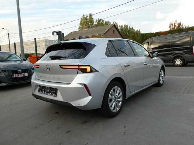 Opel Astra 5d 1.2 i benzine 110pk Business '23 53000km (09657)