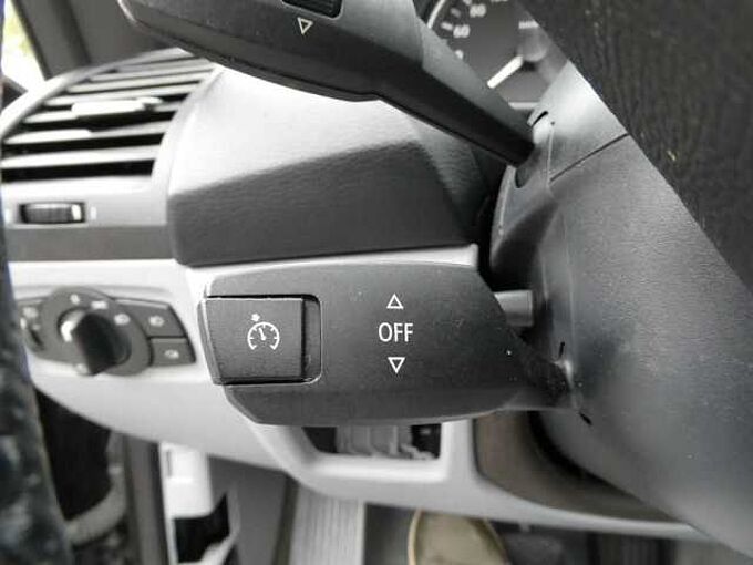 BMW 118d Cabrio 2.0D 136pk AUTOMAAT Leder '09 158000km (87800)