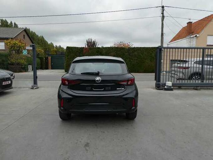MG MG3 1.5 i 115pk Comfort stockwagen 09/2025 20km (11833)