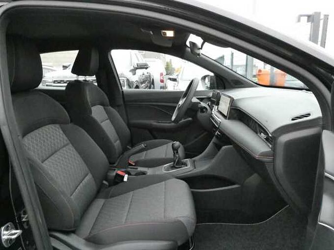 MG MG3 1.5 i 115pk Comfort stockwagen 09/2025 20km (11833)