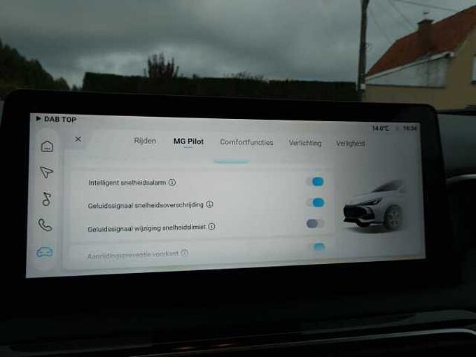 MG MG3 1.5 i 115pk Comfort stockwagen 09/2025 20km (11833)