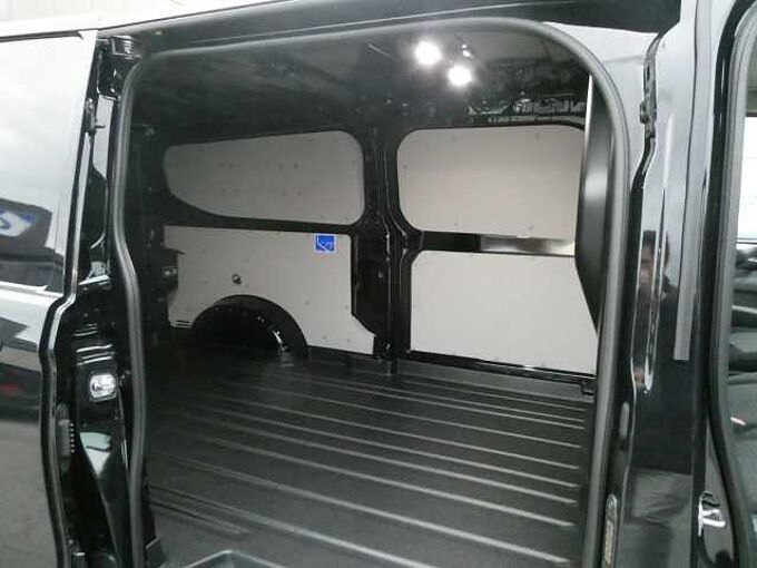 Ford Transit Custom 320L L2 2.0 TDCi 136pk 3pl Trend Luxe Trekhaak STOCK (83617)