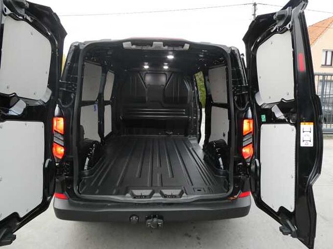 Ford Transit Custom 320L L2 2.0 TDCi 136pk 3pl Trend Luxe Trekhaak STOCK (83617)