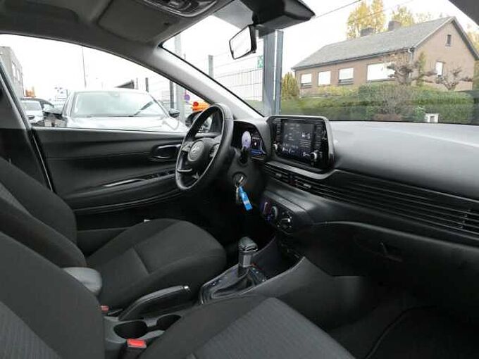 Hyundai i20 1.0 T-GDi MHEV 120pk Automaat Business Camera '23 60000km (50191)