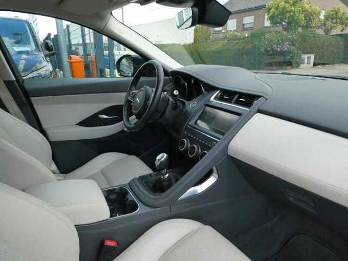 Jaguar E-Pace S 2.0 D 150pk Leder Camera Trekhaak '18 31000km (37105)