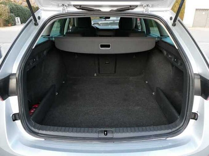 SKODA Octavia Break 1.0 i MHEV 110pk Automaat Business Luxe Trekhaak '21 74000km (27903)