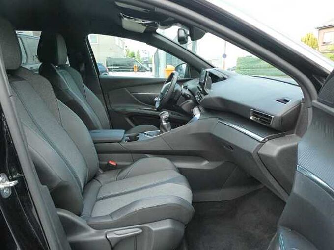 Peugeot 5008 1.2 i 130pk 7 plaatsen Allure Camera ACC BLIS '24 26000km (16294)