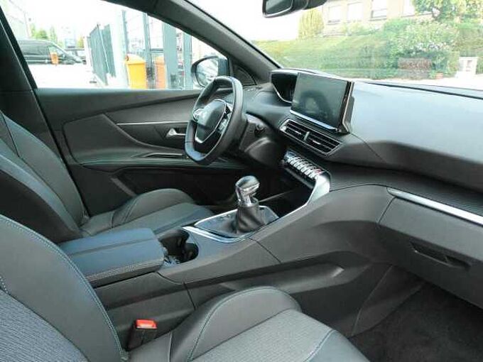 Peugeot 5008 1.2 i 130pk 7 plaatsen Allure Camera ACC BLIS '24 26000km (16294)