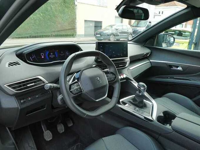 Peugeot 5008 1.2 i 130pk 7 plaatsen Allure Camera ACC BLIS '24 26000km (16294)