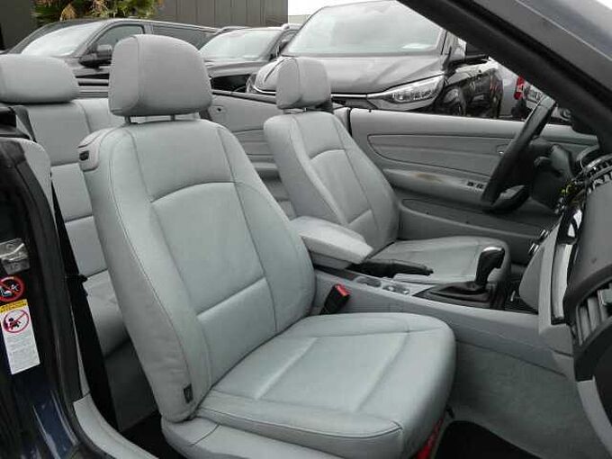 BMW 118d Cabrio 2.0D 136pk AUTOMAAT Leder '09 158000km (87800)