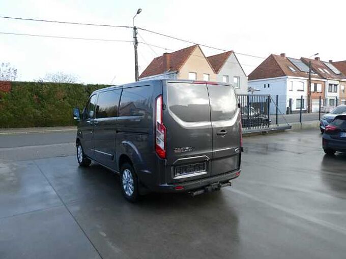 Ford Transit Custom L1 Multi-Use 6pl 2.0 TDCi 130pk Limited '20 136000km (36384)