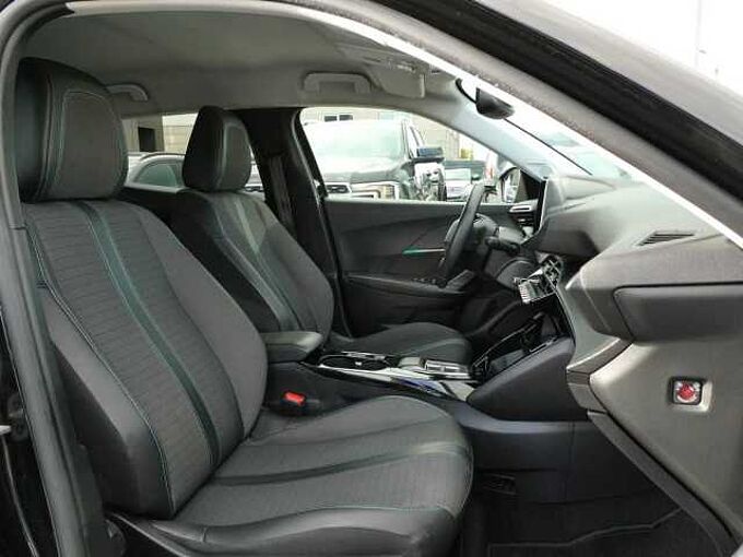Peugeot 2008 Electric 136pk Allure '22 54000km (24208)