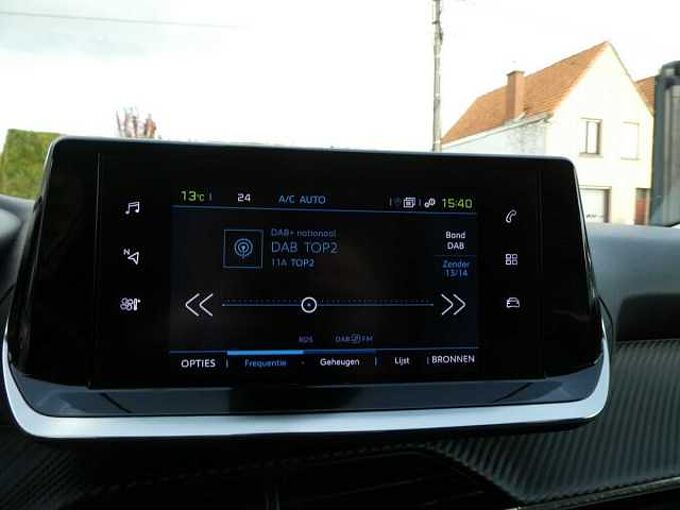 Peugeot 2008 Electric 136pk Allure '22 54000km (24208)