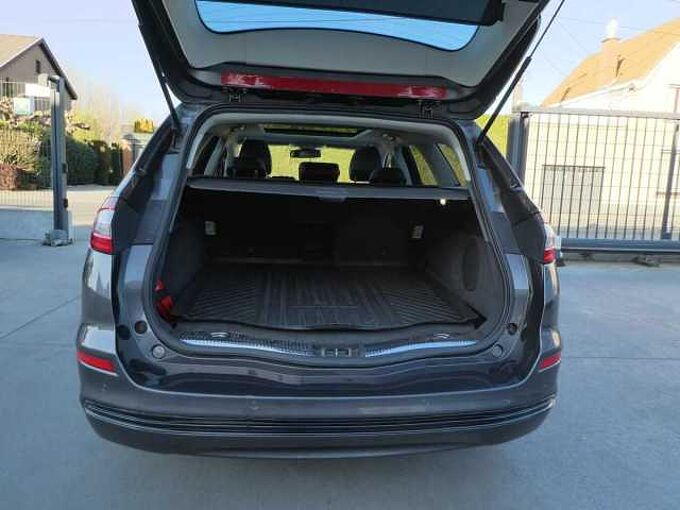 Ford Mondeo Break 1.6 TDCi 115pk Titanium Open Dak Leder '16 144000km (81848)