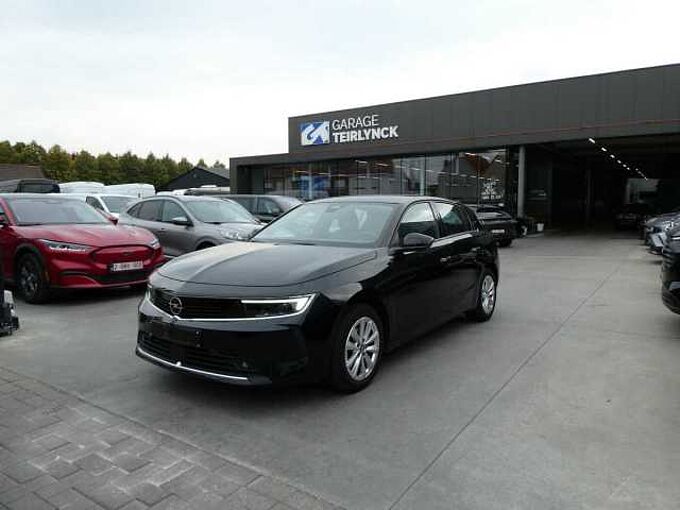 Opel Astra 1.2 i benzine 110pk Business 5d '23 49000km (01819)