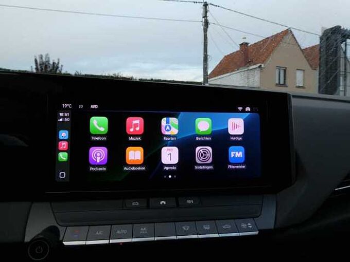 Opel Astra 1.2 i benzine 110pk Business 5d '23 48000km (13296)