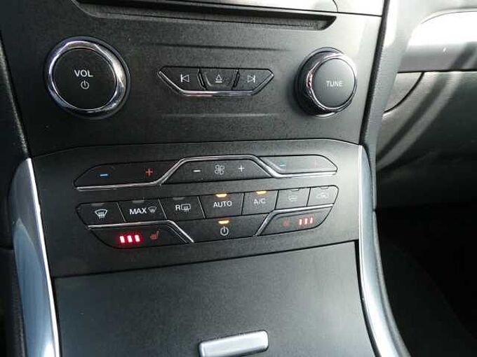 Ford S-Max 2.0 TDCi 150pk Automaat 7pl Titanium Leder Camera Trekhaak (41840)