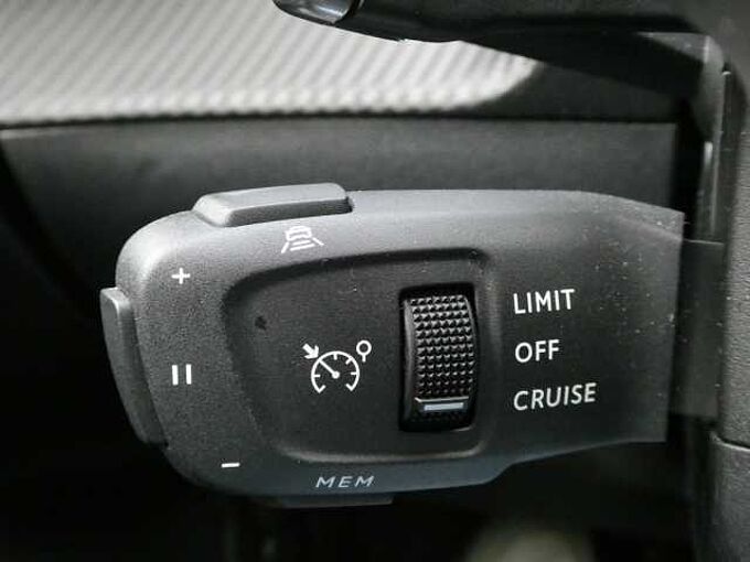 Peugeot 2008 1.2 i 130pk Automaat Allure 360° Camera BLIS ACC '24 36000km (02143)