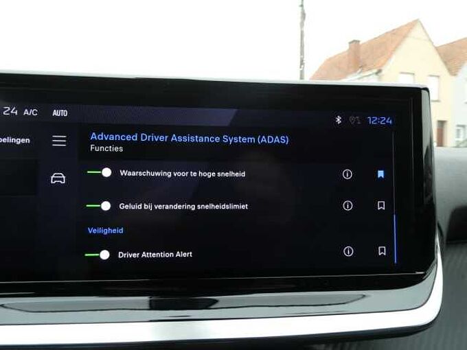 Peugeot 2008 1.2 i 130pk Automaat Allure Camera '24 3000km (73360)