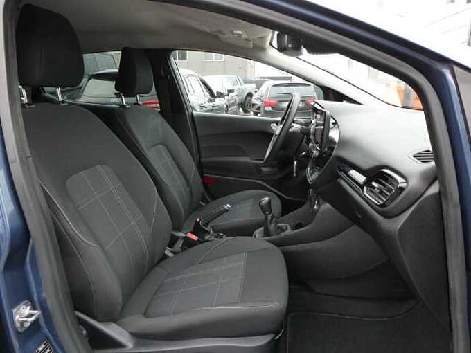 Ford Fiesta 5d 1.1 i benzine 85pk Trend luxe '19 54000km (49701)