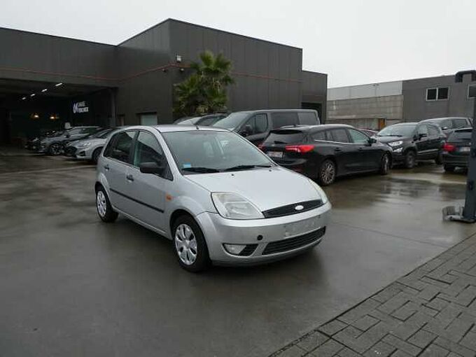 Ford Fiesta 1.4 TDCi 68pk 5d Trend Airco '05 garantie (36964)