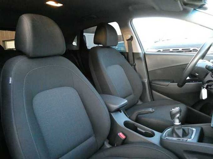 Hyundai Kona 1.0 i benzine 120pk MHEV Business Luxe '23 47000km (91082)