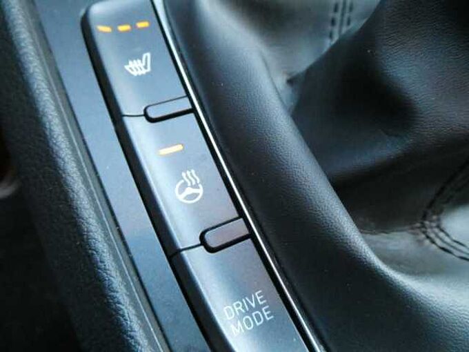 Hyundai Kona 1.0 i benzine 120pk MHEV Business Luxe '23 47000km (91082)