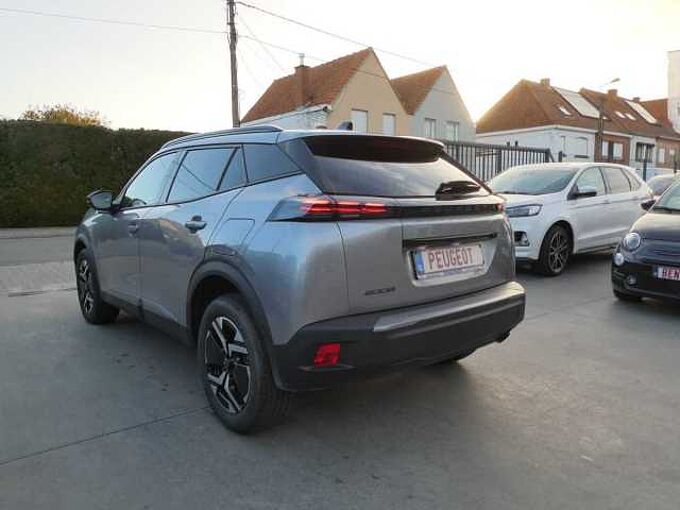 Peugeot 2008 1.2 i benzine 100pk Allure Camera '24 11000km (25189)