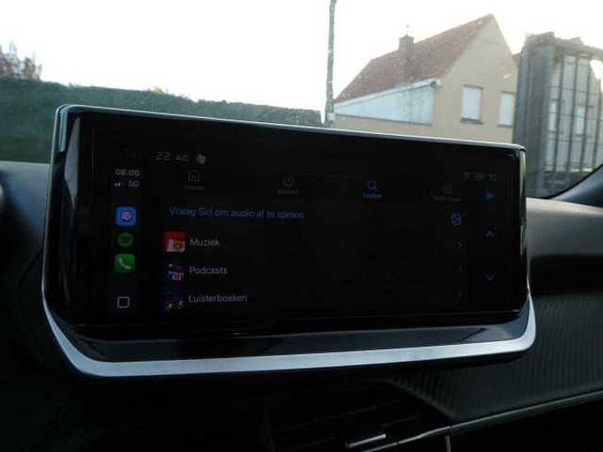 Peugeot 2008 1.2 i benzine 100pk Allure Camera '24 11000km (25189)